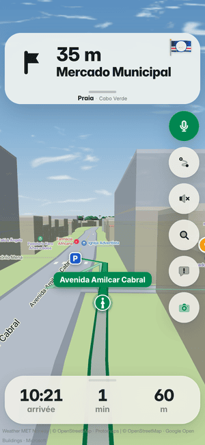 À pied à Praia : les derniers 40 m jusqu’à l’entrée de Mercado Municipal, au niveau de la rue