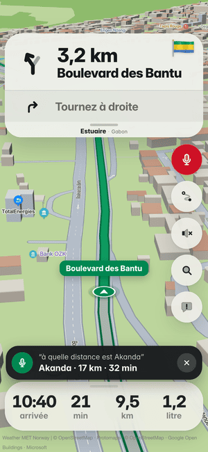 Conduite à Libreville, question à voix haute « à quelle distance est Akanda » ; la réponse : Akanda · 17 km · 32 min